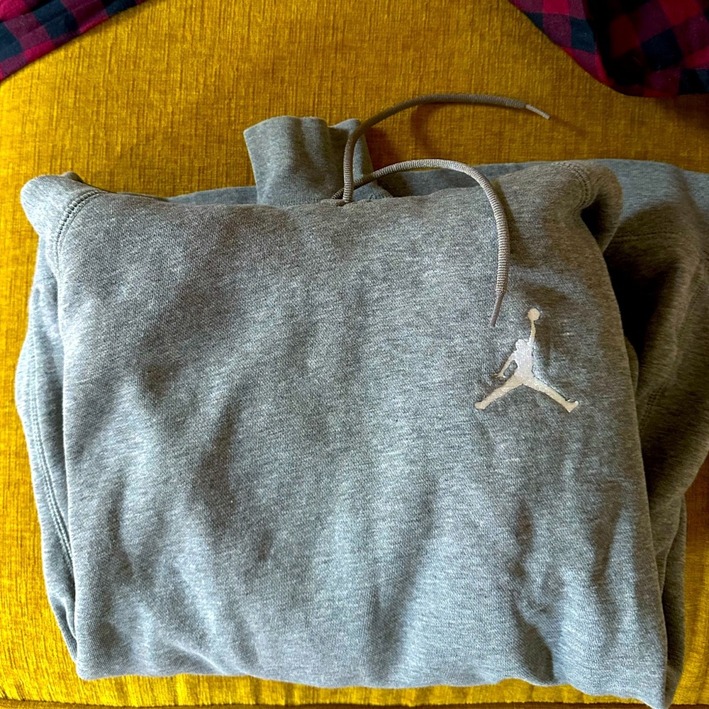 Men’s Gray air Jordan sweatshirt